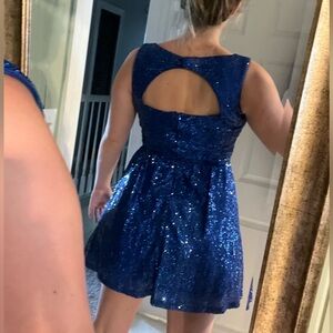 Windsor sequence dress